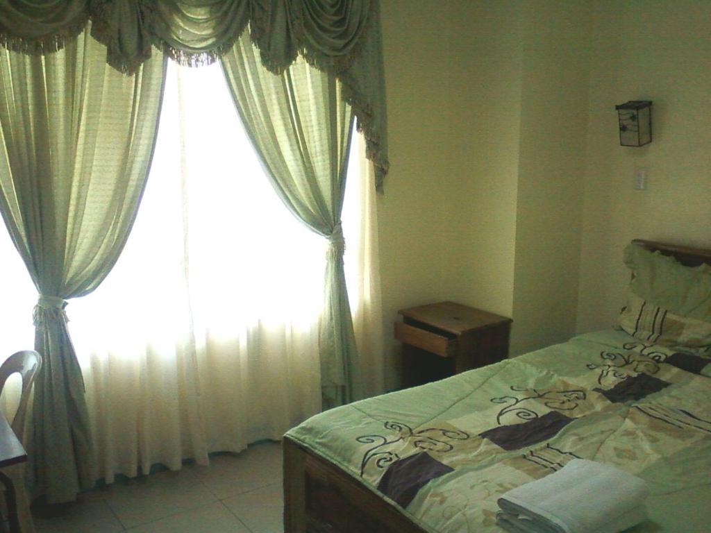 Oyo 765 Ibay Zion Hotel Baguio City Rum bild